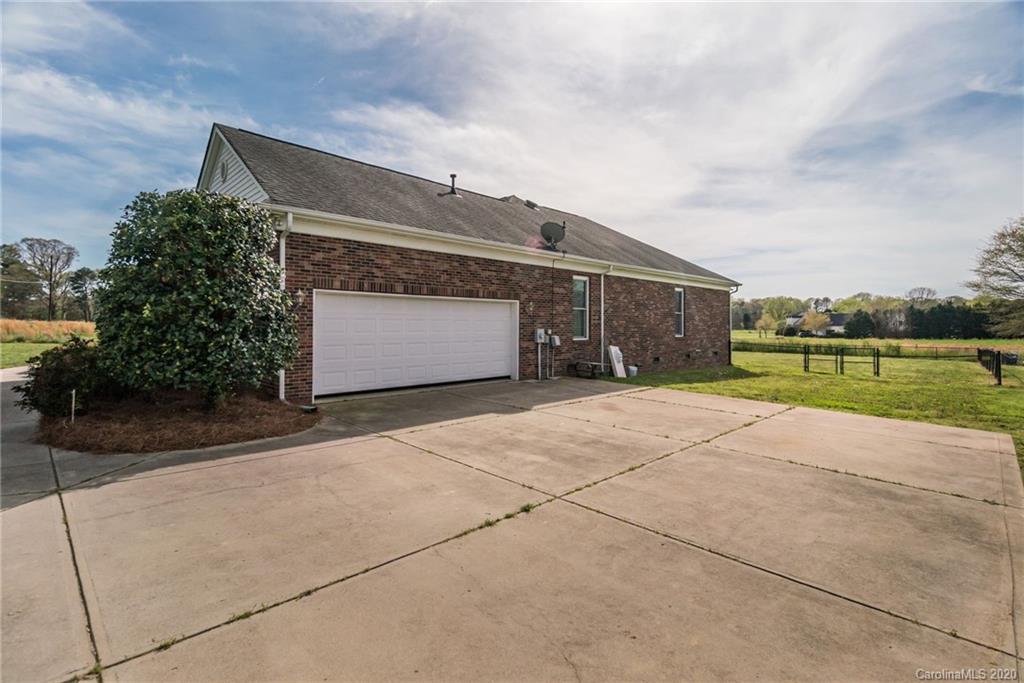4714 Plyler Mill Road Monroe, NC 28112 - Photo 3 of 21