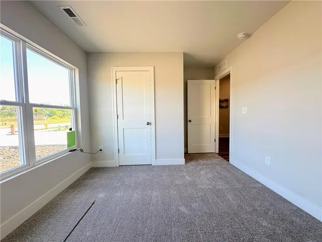 $328,500 | 408 Ash Street, Wellsville, KS 66092