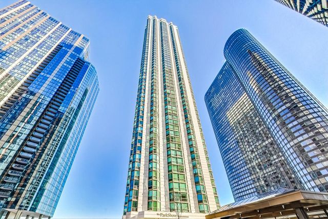 $225,000 | 195 North Harbor Drive, Unit 1107, Chicago, IL 60601