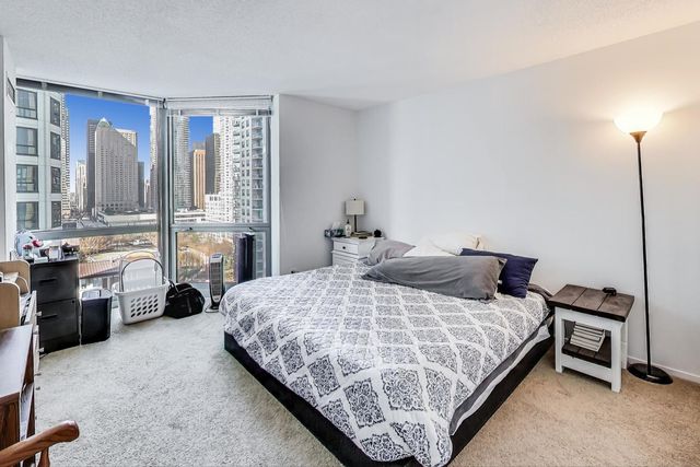 $225,000 | 195 North Harbor Drive, Unit 1107, Chicago, IL 60601