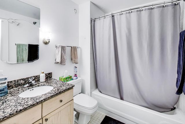 $225,000 | 195 North Harbor Drive, Unit 1107, Chicago, IL 60601