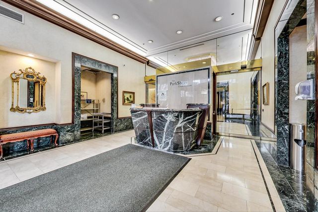 $225,000 | 195 North Harbor Drive, Unit 1107, Chicago, IL 60601