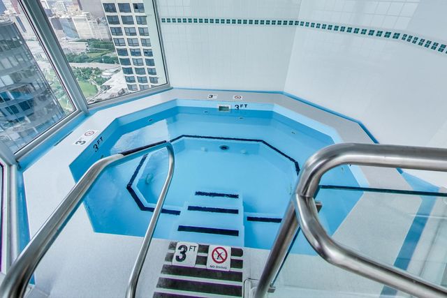 $225,000 | 195 North Harbor Drive, Unit 1107, Chicago, IL 60601