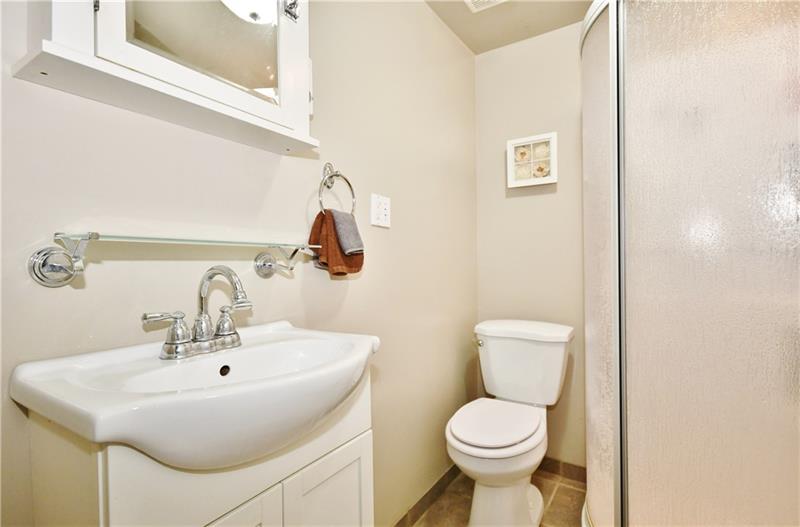 160 Gill Hall Road Clairton, PA 15025 - Photo 11 of 14 Gallery Image 11