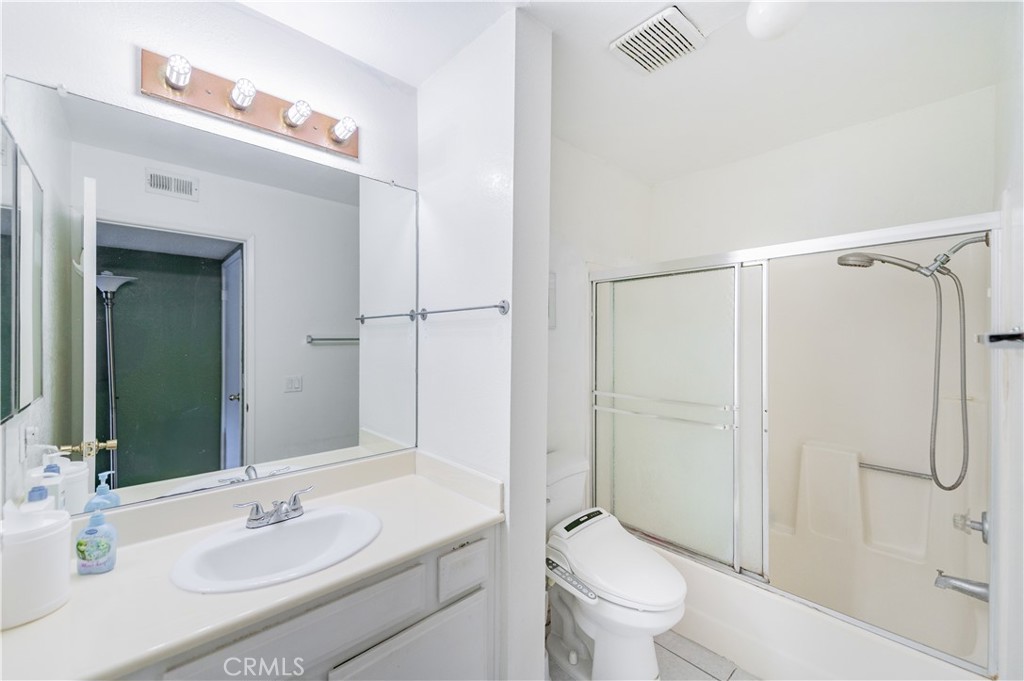 7 Town And Country Road Pomona, CA 91766 - Photo 19 of 29
