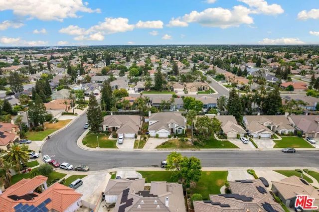 $2,900 | 10711 4 Bears Drive, Bakersfield, CA 93312