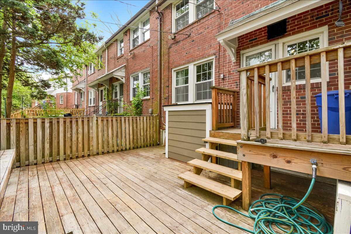 1318 Northview Road Baltimore, MD 21218 - Photo 17 of 18 Deck