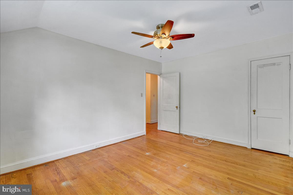 1318 Northview Road Baltimore, MD 21218 - Photo 9 of 18 Upper Level - Main Bedroom