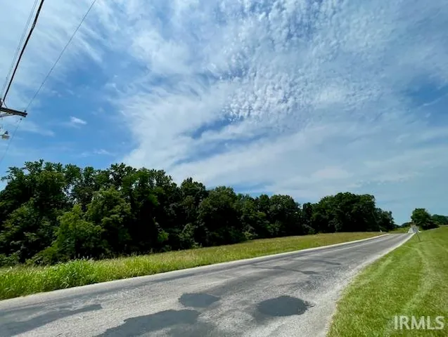 $219,900 | 54 East State Road 54, Bloomfield, IN 47424