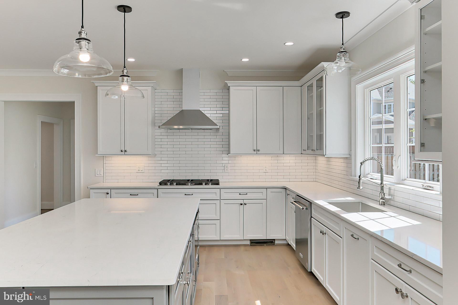 7425 Foundation Way Springfield, VA 22150 - Photo 11 of 46 Kitchen