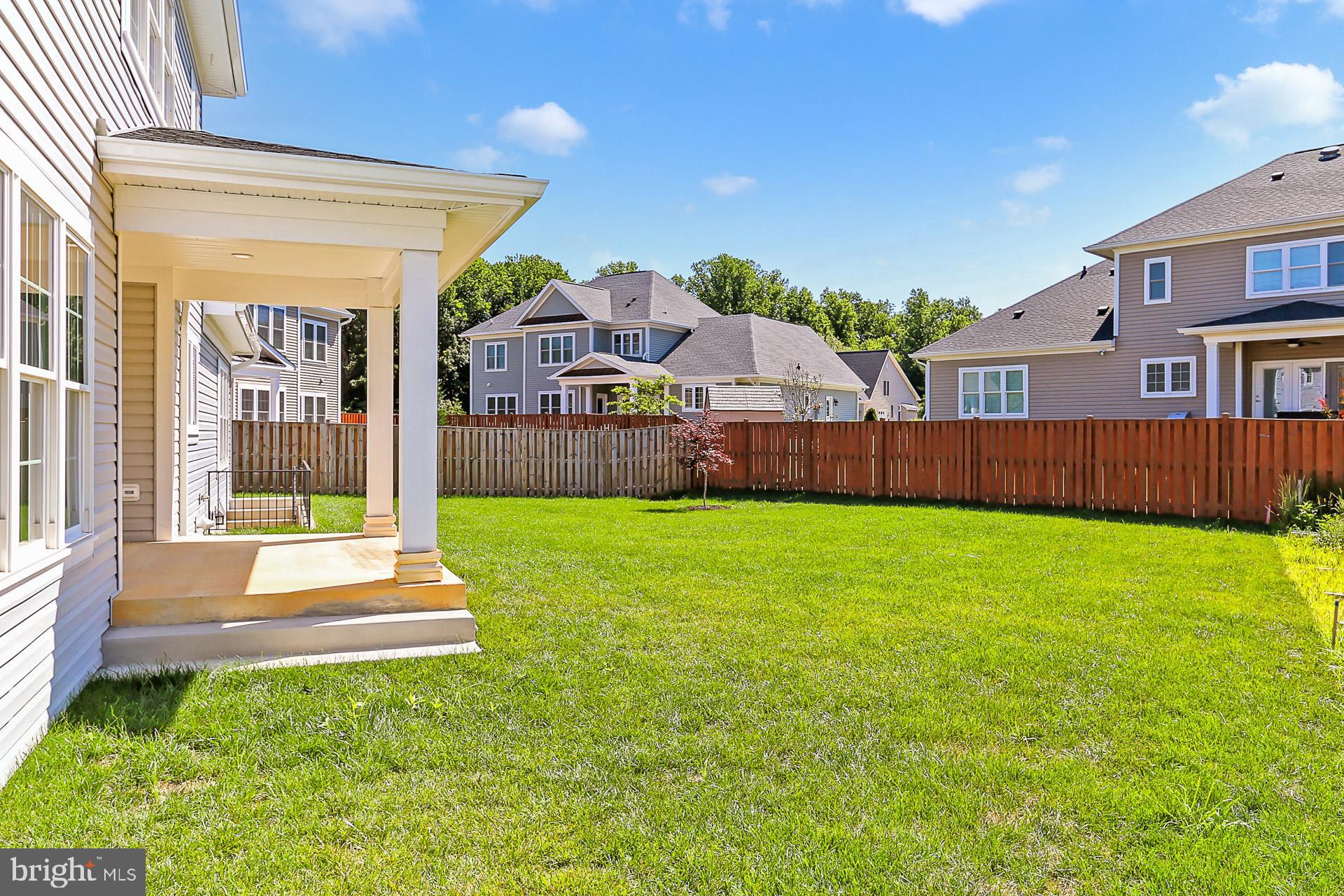 7425 Foundation Way Springfield, VA 22150 - Photo 41 of 46 Back yard