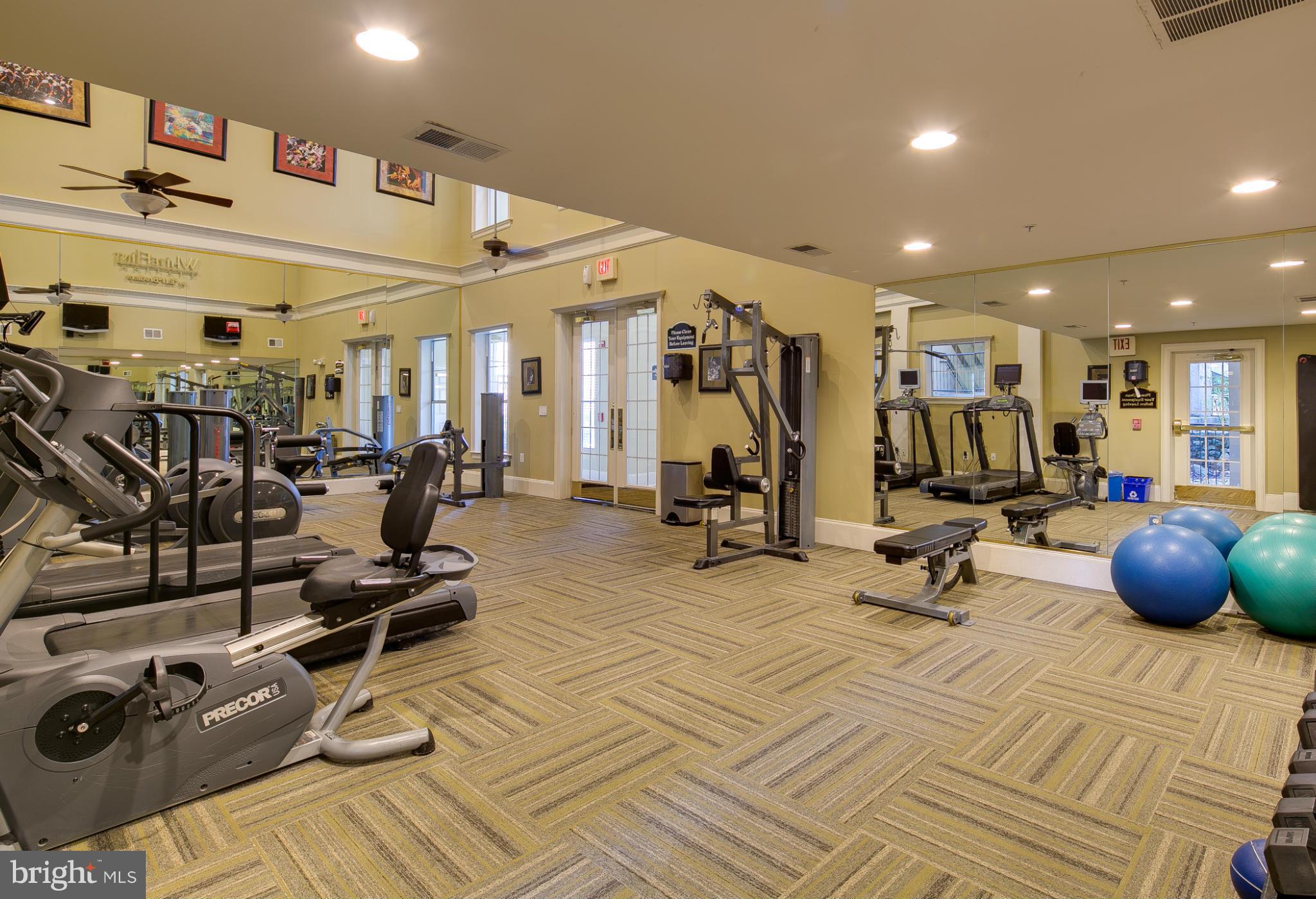 11800 Old Georgetown Road, Unit 1424 North Bethesda, MD 20852 - Photo 26 of 30 24 HR Community Fitness Center w/ Lockers