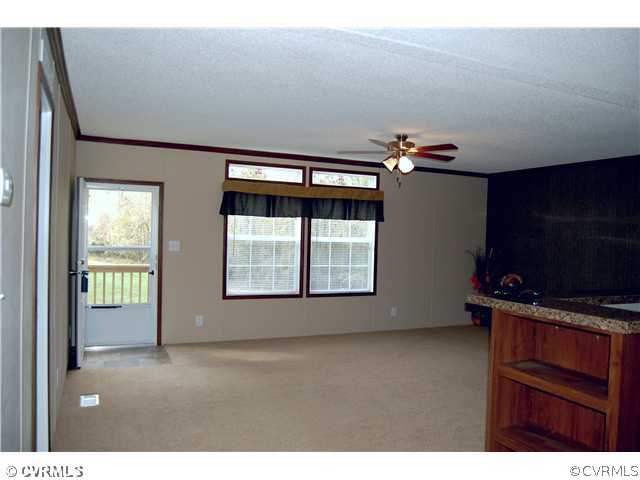 2370 Mosby Road Powhatan, VA 23139 - Photo 9 of 18 Gallery Image 9