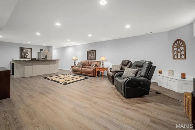 $625,000 | 267 Oakhurst Circle, O'Fallon, MO 63368