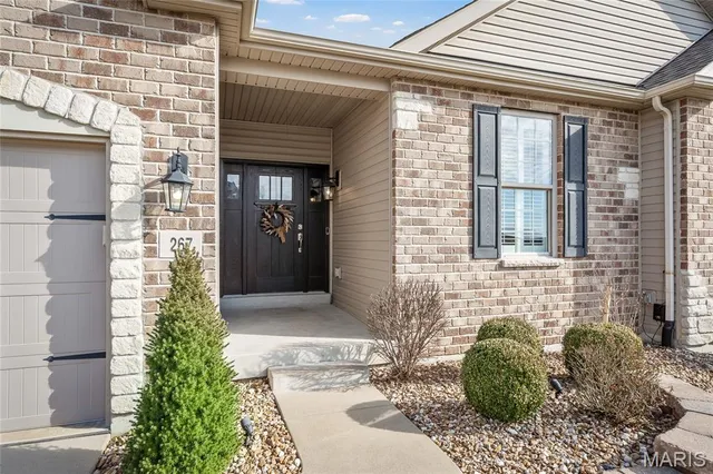 $625,000 | 267 Oakhurst Circle, O'Fallon, MO 63368