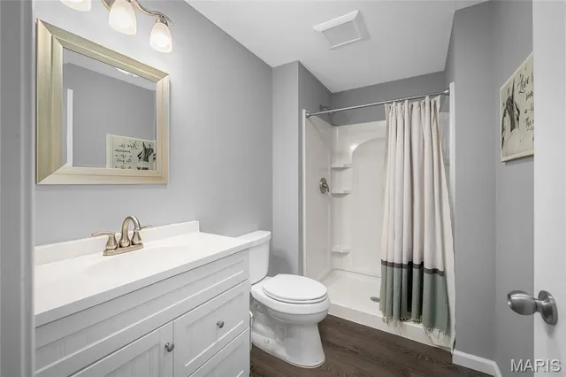 $625,000 | 267 Oakhurst Circle, O'Fallon, MO 63368