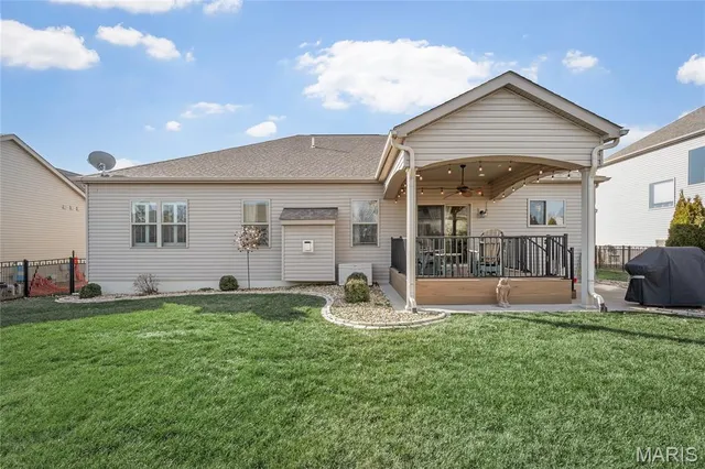 $625,000 | 267 Oakhurst Circle, O'Fallon, MO 63368