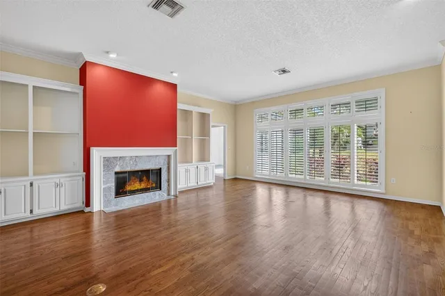 $560,000 | 629 South Sandlake Court, Mount Dora, FL 32757