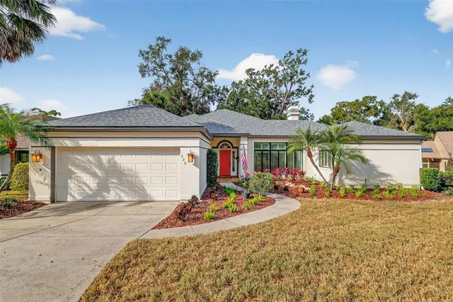 $560,000 | 629 South Sandlake Court, Mount Dora, FL 32757