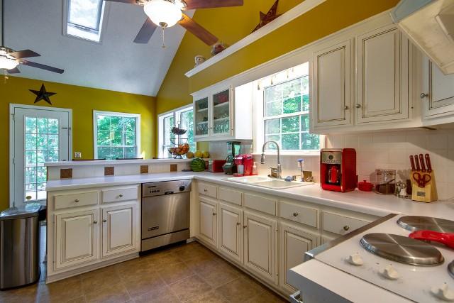 432 Tyler Ct Road Cottontown, TN 37048 - Photo 6 of 20 Gallery Image 6