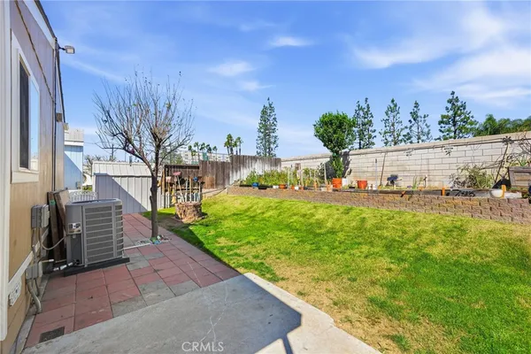 $215,000 | 17225 Valley Boulevard, Unit 69W, Fontana, CA 92335