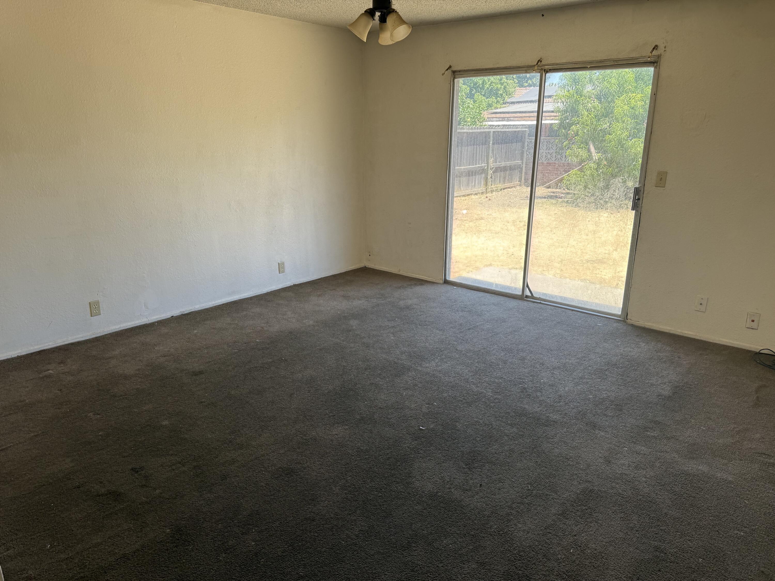 41516 Elrod Road Orosi, CA 93647 - Photo 4 of 12 IMG_4797
