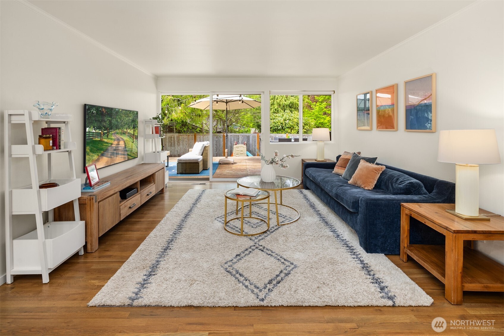 8320 Southeast 62nd Street Mercer Island, WA 98040 - Photo 19 of 35