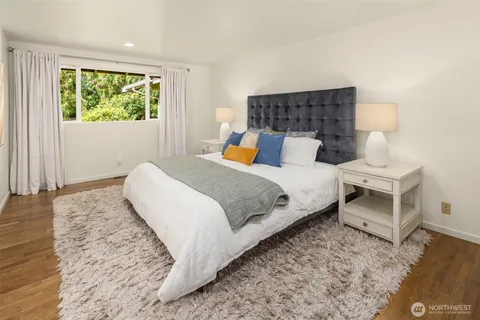 $2,195,000 | 8320 Southeast 62nd Street, Mercer Island, WA 98040