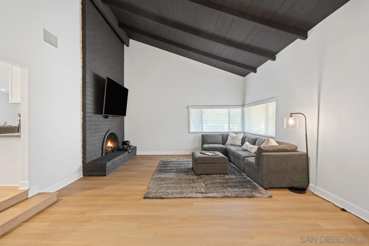 11410 Manzanita Road Lakeside, CA 92040 - Photo 13 of 44