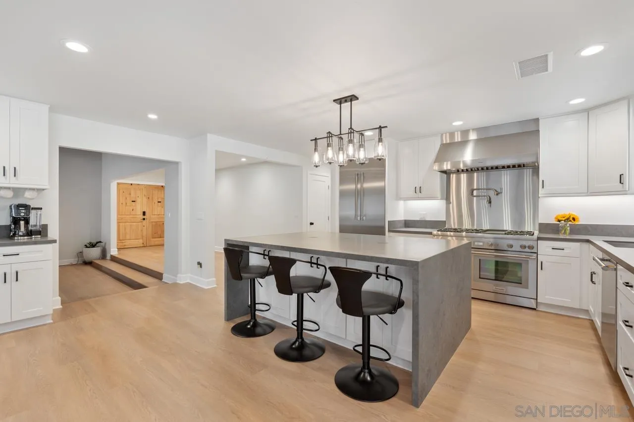 11410 Manzanita Road Lakeside, CA 92040 - Photo 16 of 44