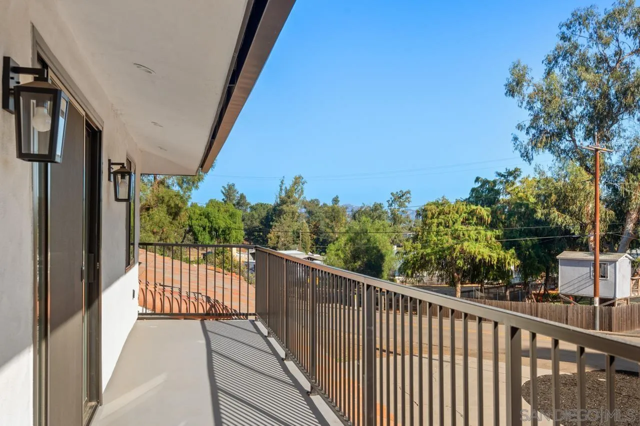 11410 Manzanita Road Lakeside, CA 92040 - Photo 26 of 44