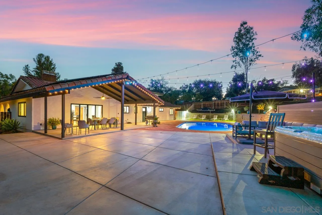11410 Manzanita Road Lakeside, CA 92040 - Photo 5 of 49
