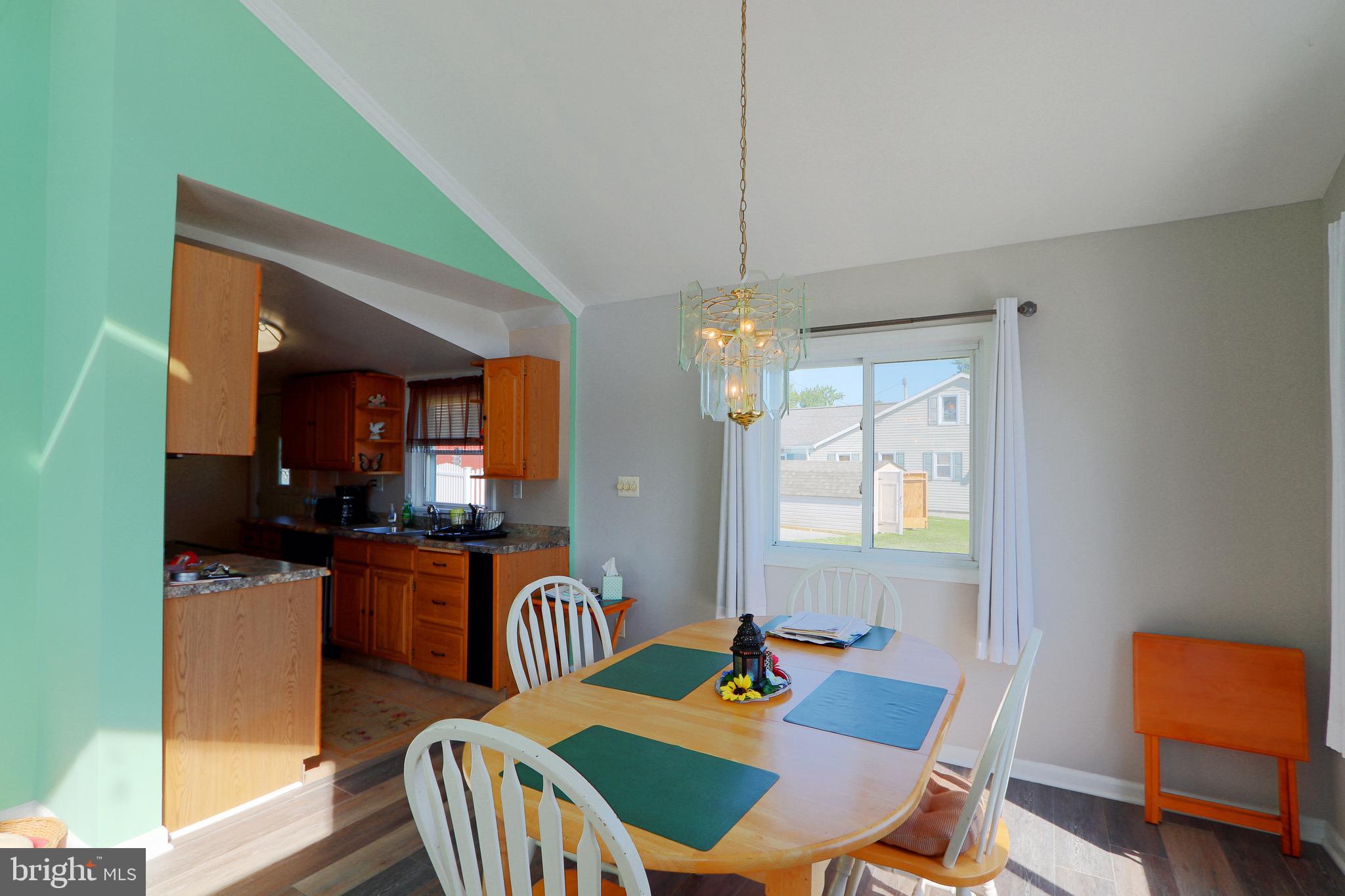 343 St Georges Road Essex, MD 21221 - Photo 7 of 38 Gallery Image 7