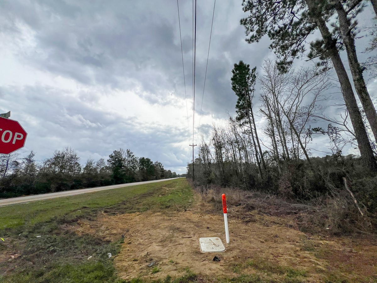 2 County Road 3038 Newton, TX 75966 - Photo 9 of 14 a view of a park