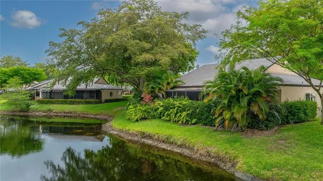 $3,200 | 9360 Chelsea Drive South, Plantation, FL 33324