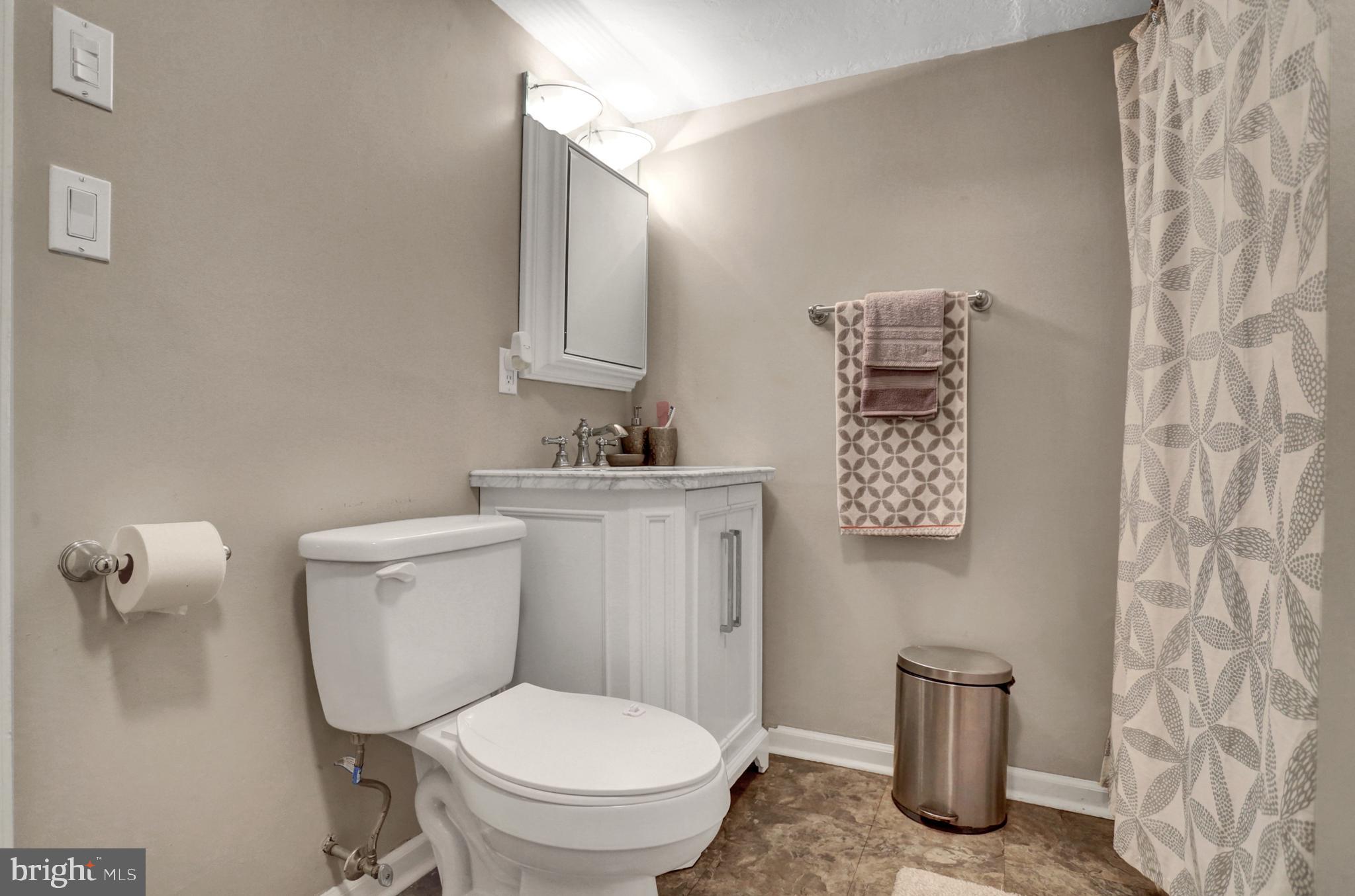 2455 Heather Road York, PA 17408 - Photo 15 of 19 Gallery Image 15
