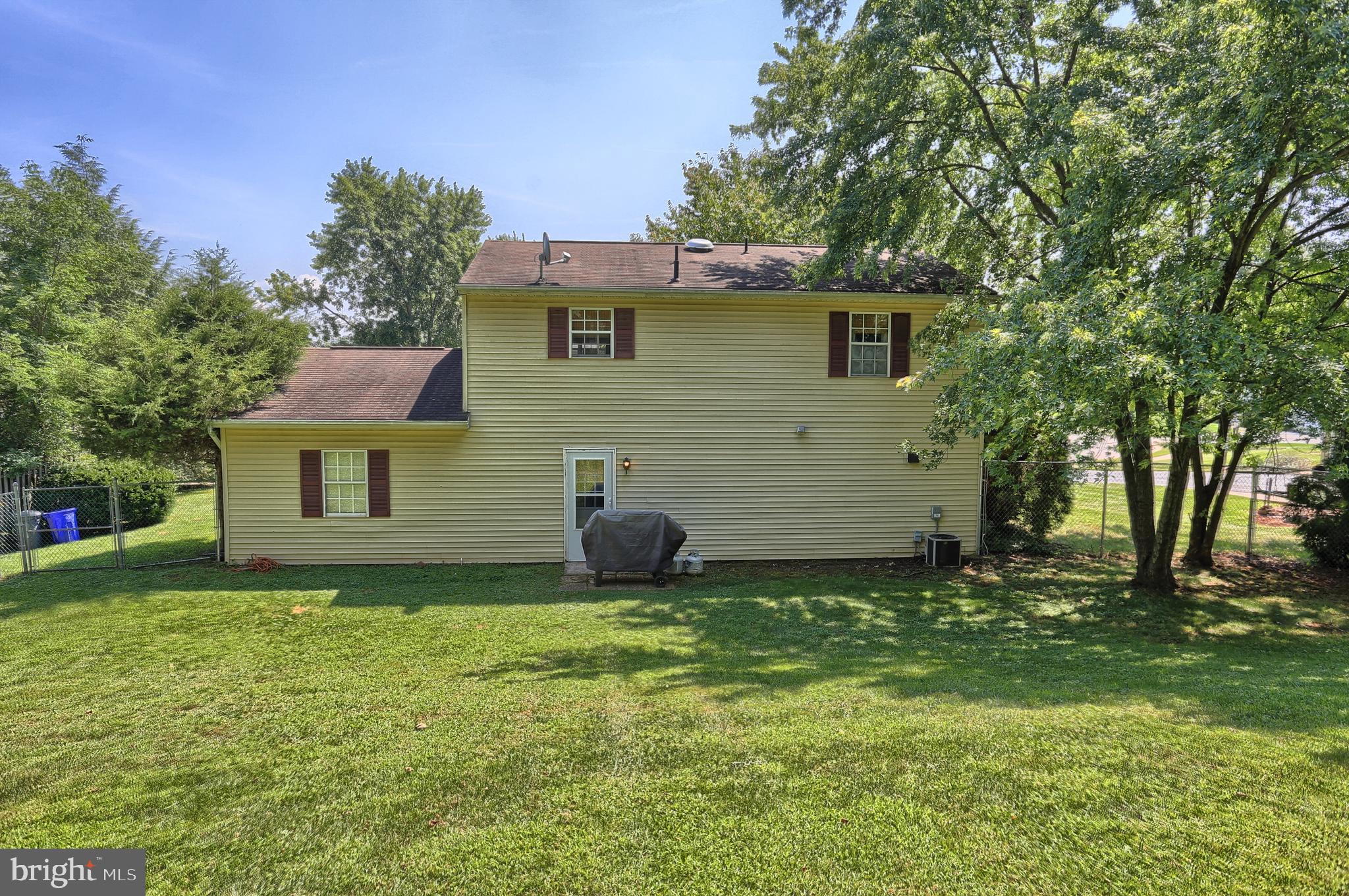 2455 Heather Road York, PA 17408 - Photo 19 of 19 Gallery Image 19