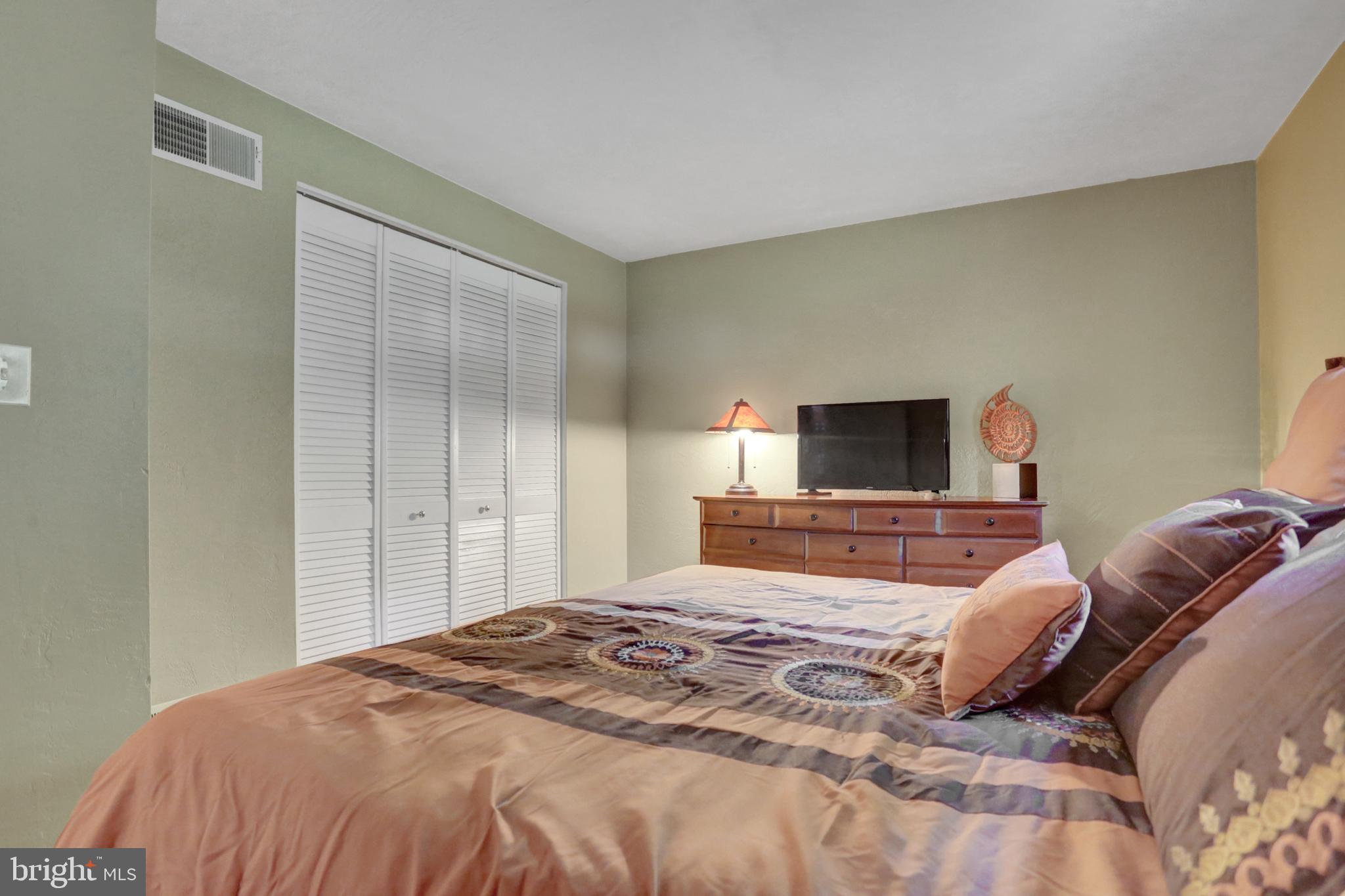 2455 Heather Road York, PA 17408 - Photo 9 of 19 Gallery Image 9