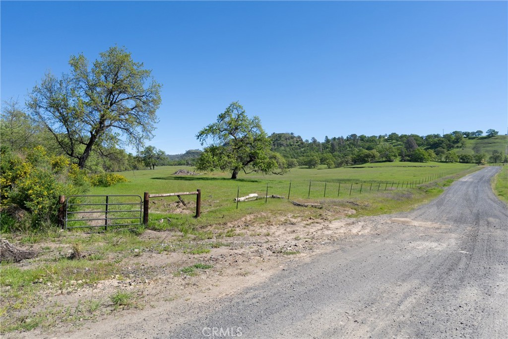 4053 Hidden Valley Road Butte Valley, CA 95965 - Photo 9 of 41