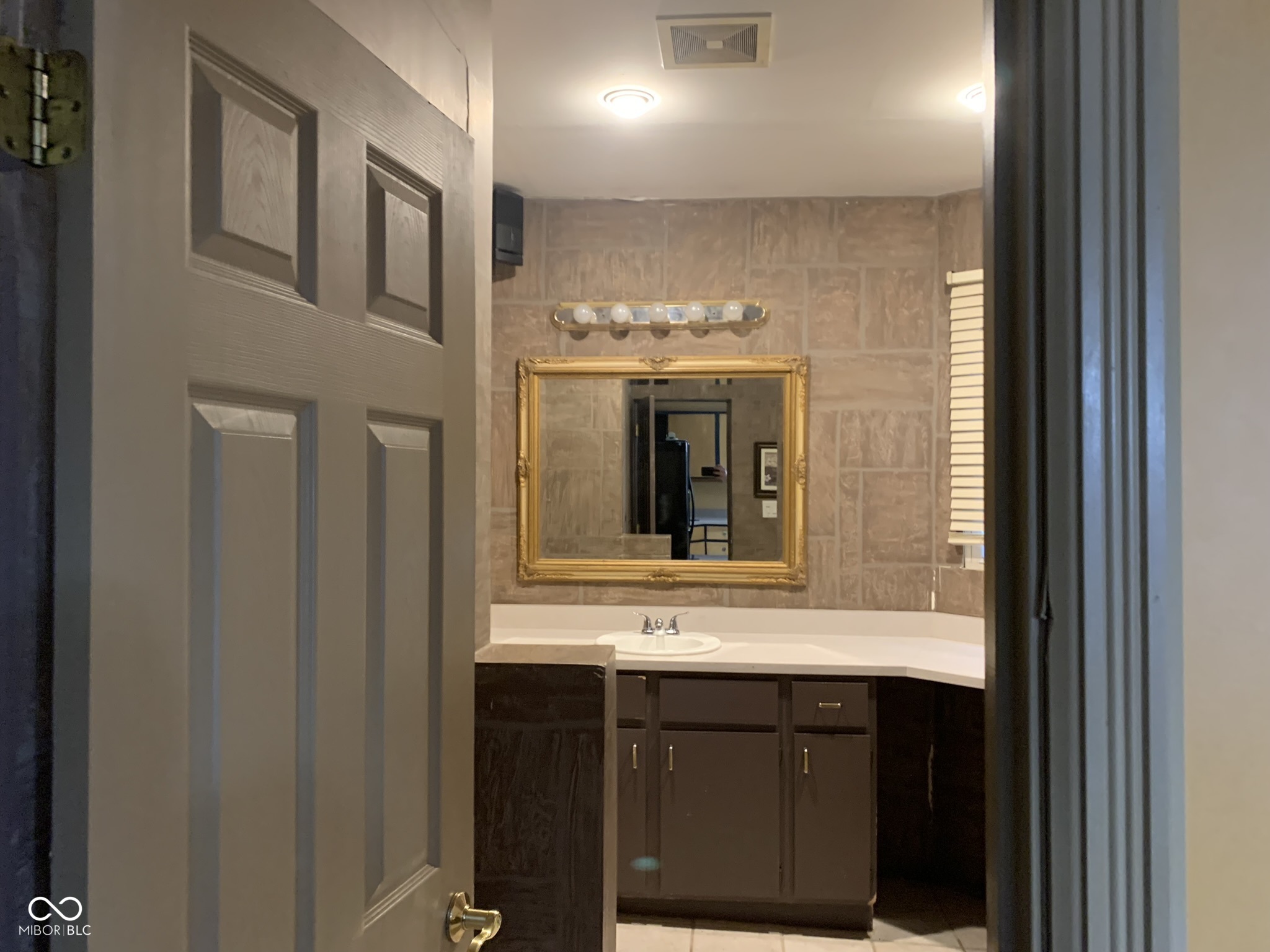 831 South 9th Street Terre Haute, IN 47807 - Photo 7 of 12