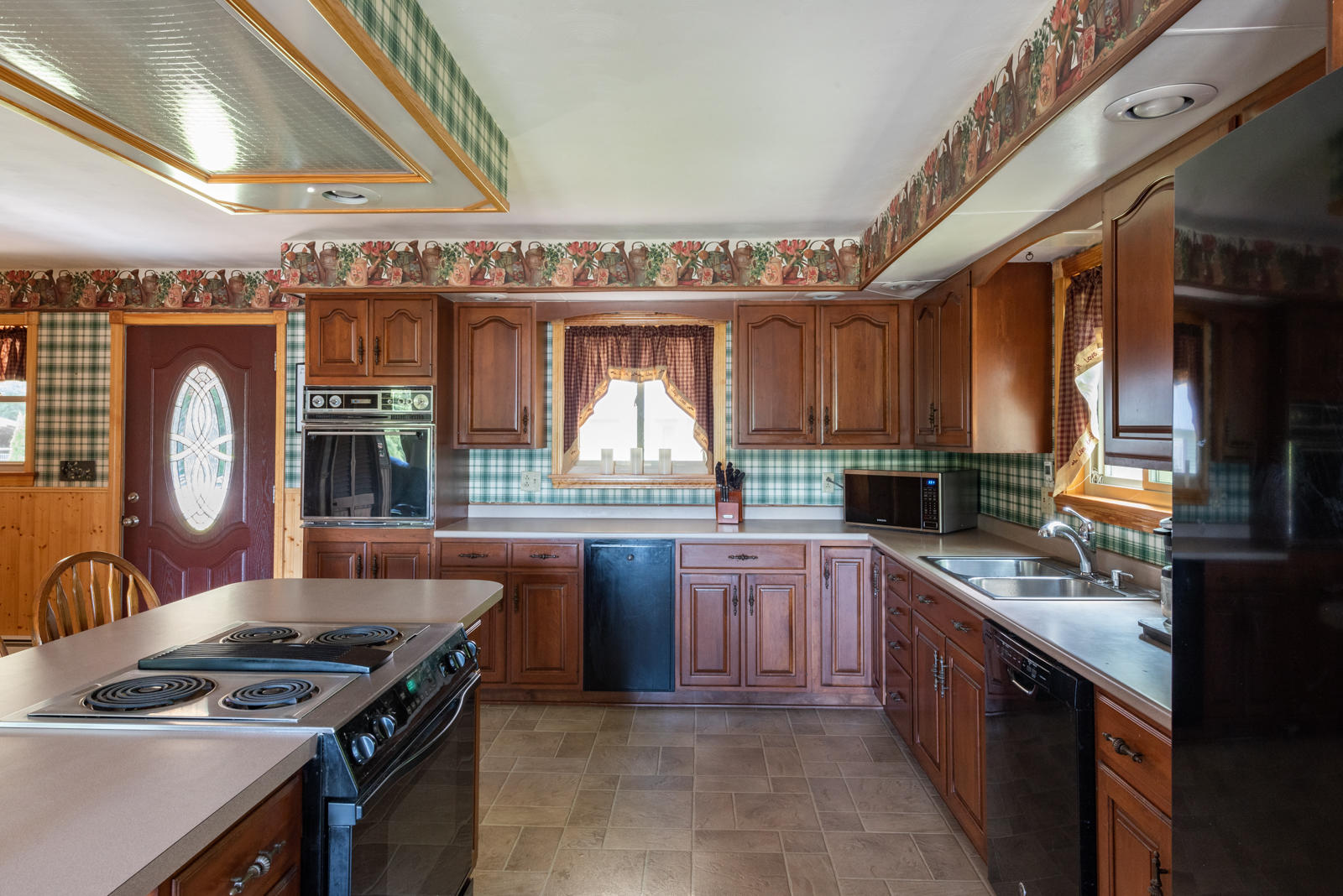 41 Pinkhams Cove Road Belgrade, ME 04917 - Photo 5 of 45 lakehome_pinkhamscove036