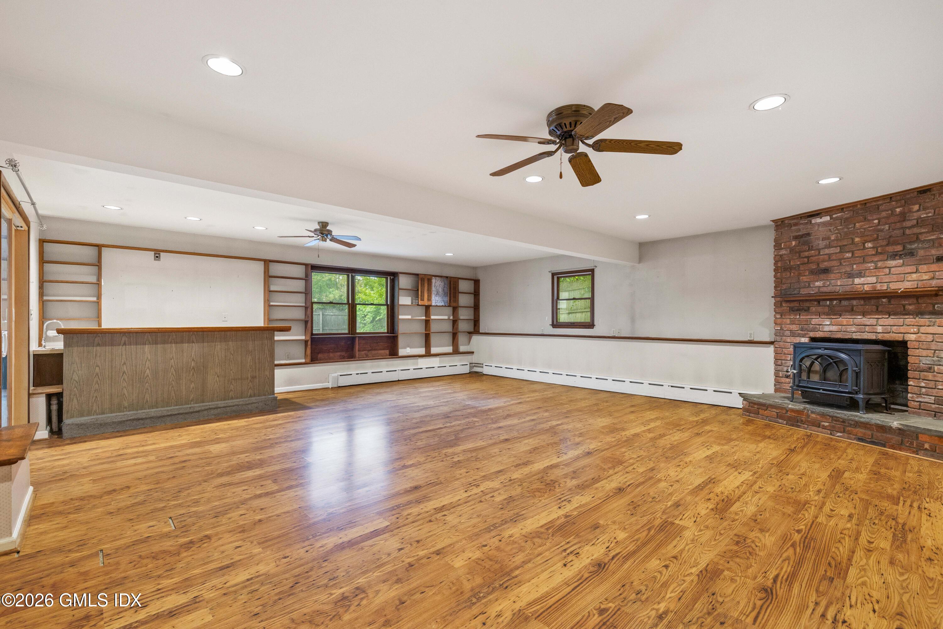 34 Ridge Road Cos Cob, CT 06807 - Photo 11 of 12 03-555A3127a