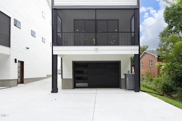 a view of an entryway