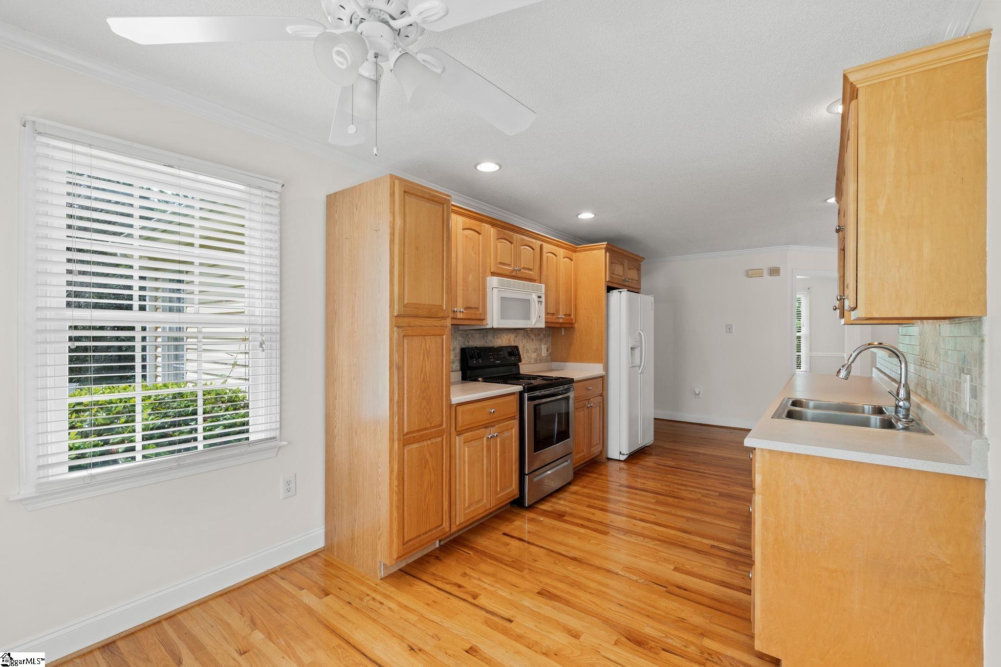 103 Stone Meadow Way Easley, SC 29642 - Photo 13 of 33