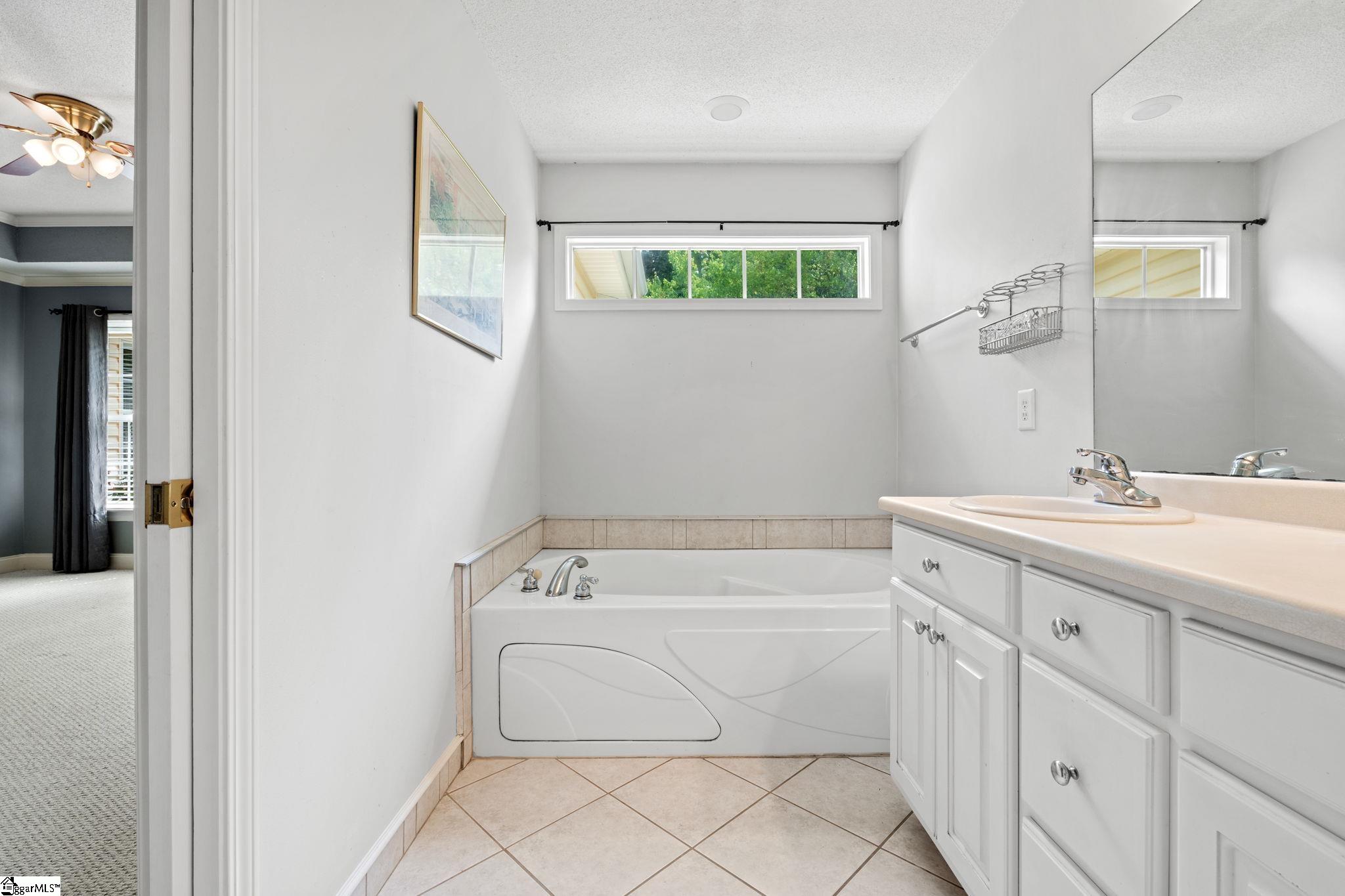 103 Stone Meadow Way Easley, SC 29642 - Photo 18 of 33