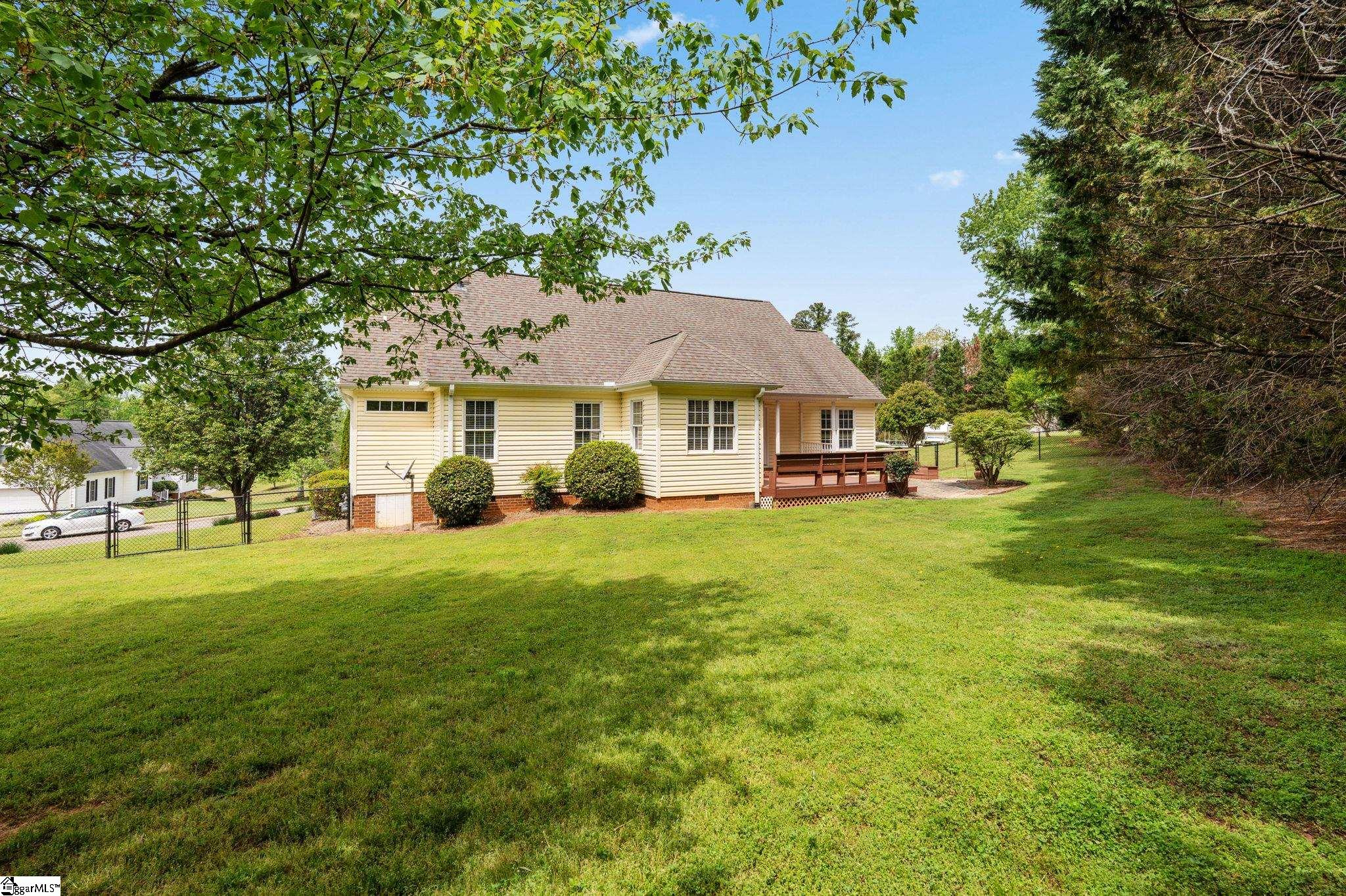 103 Stone Meadow Way Easley, SC 29642 - Photo 29 of 33