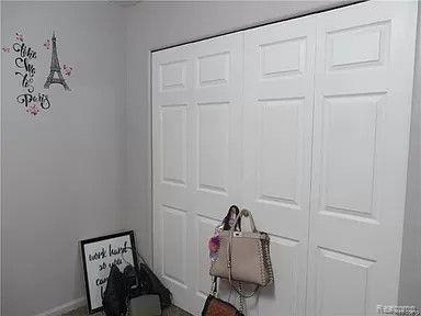 25301 Five Mile Road, Unit 215 Redford, MI 48239 - Photo 14 of 18