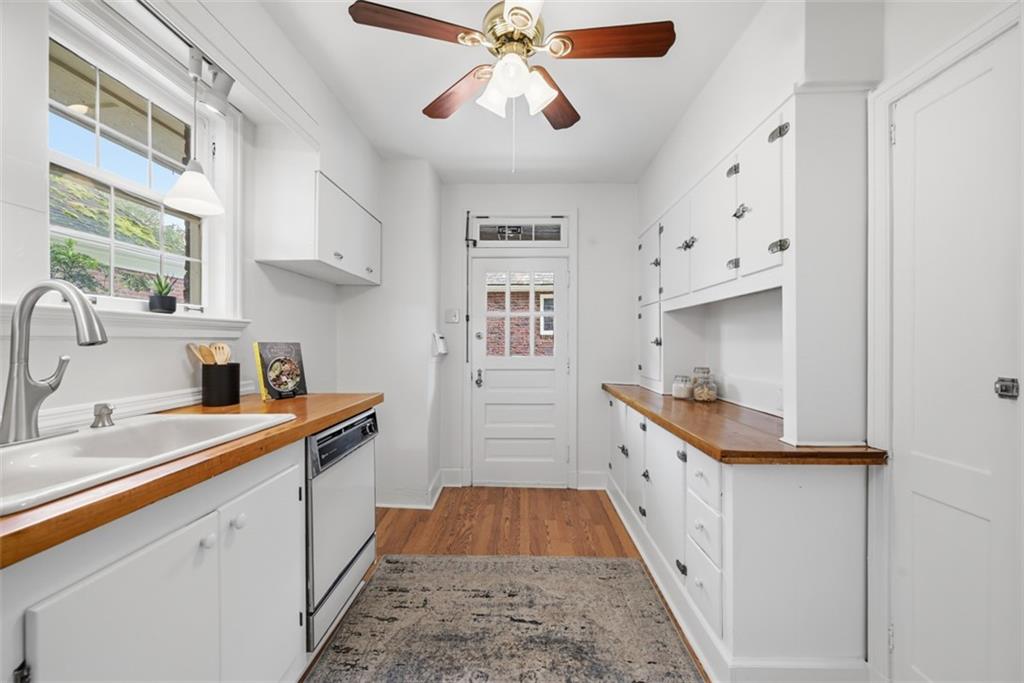900 Wellesley Road Pittsburgh, PA 15206 - Photo 9 of 48