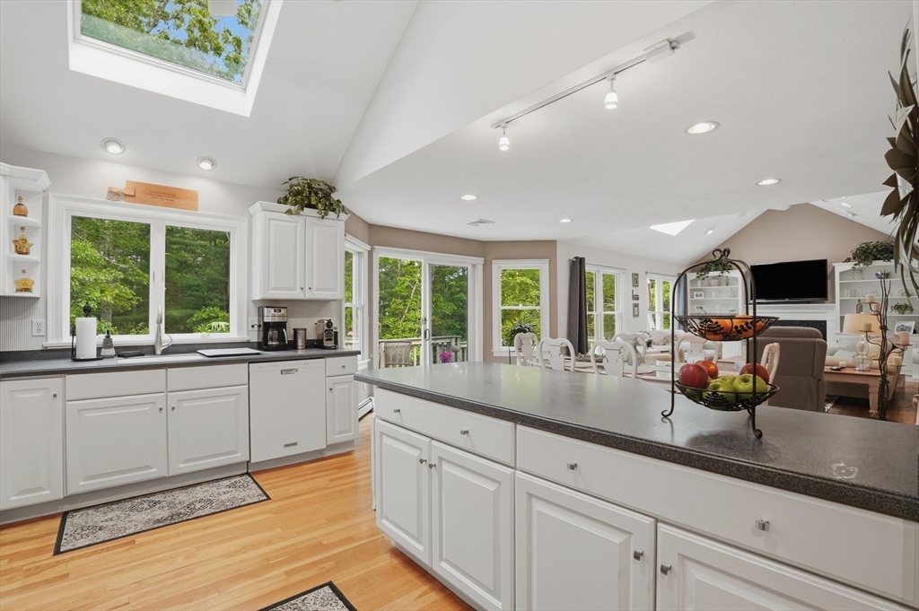 51 Falling Leaf Lane Barnstable, MA 02655 - Photo 16 of 42