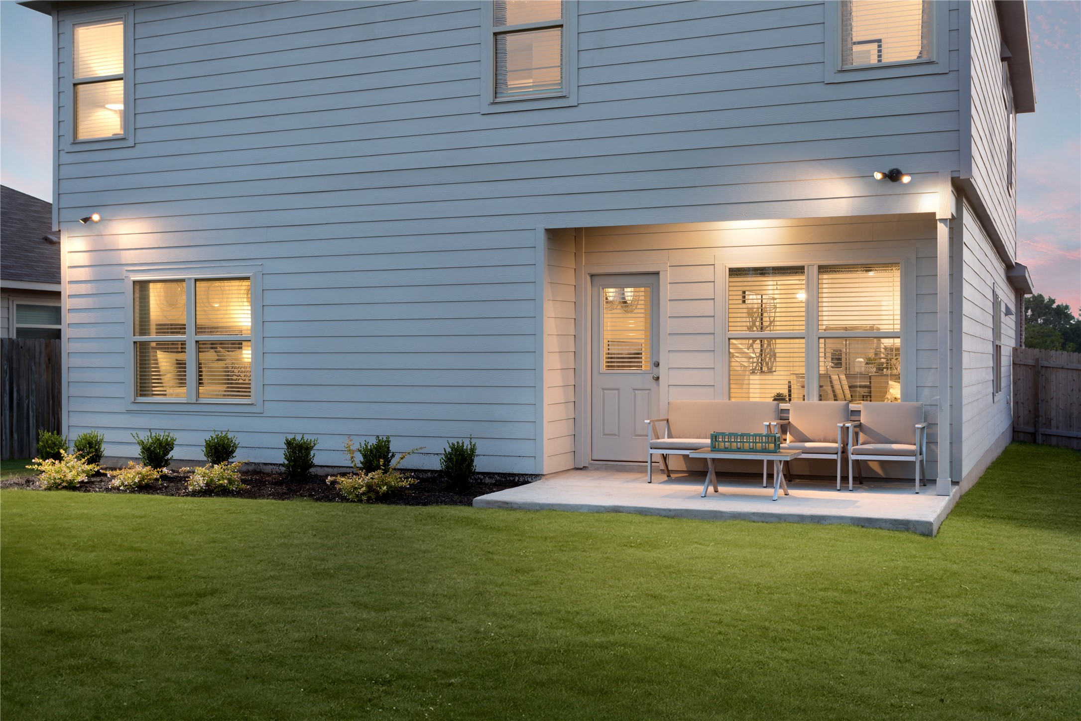 17902 Nashville Warbler Road Pflugerville, TX 78660 - Photo 17 of 17 a backyard of a house with table and chairs